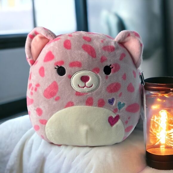 NWT Squishmallows Lorie the Leopard Plush Cat Cheetah Pink with Hearts - Picture 1 of 6
